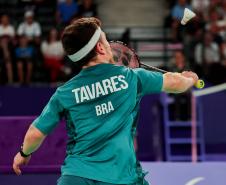 01.09.24 - Jogos Paralímpicos Paris 2024 - Badminton Paralimpico - Vitor Tavares - BRA x FRA, em Arena Porte de la Chapelle. Foto: Ana Patrícia Almeida/CPB @anapatricia.foto
