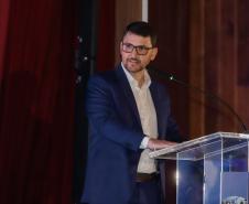 Estado viabiliza com o Google qualificação em IA para alunos das universidades estaduais