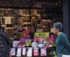 Volume de vendas do comércio do Paraná cresce 5,5% de janeiro a agosto de 2024