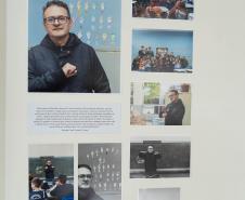 O rosto da escola pública: Seed-PR homenageia professores com exposição fotográfica