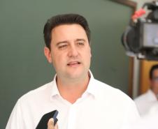 Com investimento de R$ 10 milhões, governador inaugura colégio em Mauá da Serra