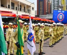 Corpo de Bombeiros festeja 112 anos com homenagens e entrega de viaturas