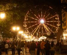 Calendário de novembro tem shows natalinos, festas religiosas e frango na telha