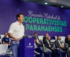 Governador Carlos Massa Ratinho participa da abertura do Encontro das Cooperativas Paranaenses.