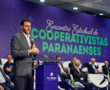 Governador Carlos Massa Ratinho participa da abertura do Encontro das Cooperativas Paranaenses.