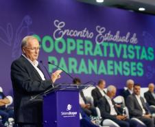 Governador Carlos Massa Ratinho participa da abertura do Encontro das Cooperativas Paranaenses.