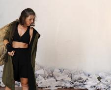 Peça sobre resistência feminina chega ao Teatro José Maria Santos