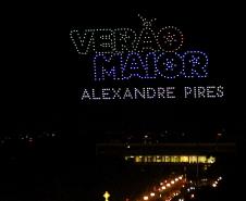 Com o céu iluminado por mais de 600 drones, o Governo do Estado deu o pontapé inicial para a maior edição da história do Verão Maior Paraná.. A cerimônia de lançamento, que aconteceu nesta quarta-feira (27), contou com a presença do governador Carlos Massa Ratinho Junior.