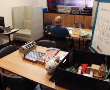 Centro Cultural Teatro Guaíra - CCTG - Guairinha - Ninguém Dirá Que É Tarde Demais, com Arlete Salles e Edwin Luisi – Arlete Salles retorna aos palcos ao lado de Edwin Luisi em uma peça que explora o amor na terceira idade, ambientada no isolamento social da pandemia de Covid-19.