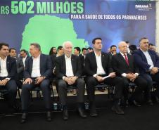O governador Carlos Massa Ratinho Junior liberou nesta terça-feira (10) um pacote de R$ 502 milhões em investimentos para fortalecer a estratégia de regionalização dos serviços de saúde no Paraná.