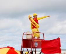 Cuidados na água: Corpo de Bombeiros Militar reforça orientações aos banhistas
