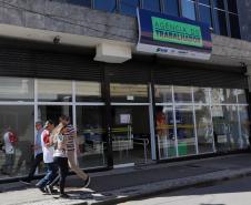Começo do ano empregado: Agências do Trabalhador iniciam 2025 com 9,7 mil vagas