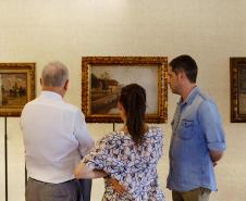Museu Paranaense (MUPA) - Oficina de Confecção de máscaras – Na quarta-feira, 15 de janeiro, das 14h30 às 17h30, o artista Bruno Romã conduzirá a atividade "Confecção de máscaras&quot destinada a crianças a partir de 6 anos e adultos.