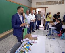 Volta às aulas e entrega de kits escolares