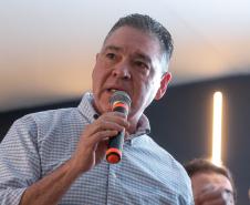 https://www.aen.pr.gov.br/Noticia/Governo-entrega-R-27-milhoes-em-equipamentos-para-colegios-agricolas-durante-o-Show-Rural