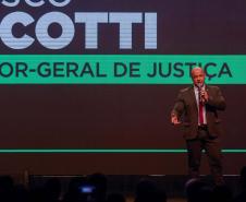 Ratinho Junior apresenta panorama do Estado a prefeitos no Paraná Mais Cidades
