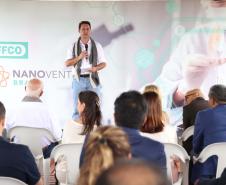 O governador Carlos Massa Ratinho Junior participou nesta sexta-feira (21), em Campina Grande do Sul, na Região Metropolitana de Curitiba, do lançamento da pedra fundamental da primeira fábrica de nanofertilizantes do Brasil.