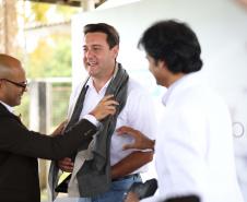 O governador Carlos Massa Ratinho Junior participou nesta sexta-feira (21), em Campina Grande do Sul, na Região Metropolitana de Curitiba, do lançamento da pedra fundamental da primeira fábrica de nanofertilizantes do Brasil.