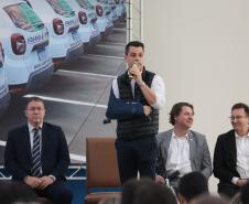 O vice-governador Darci Piana entrega nesta quarta-feira (19) 70 novos veículos modelo Renault Duster para a Agência de Defesa Agropecuária (Adapar). Foto: Geraldo Bubniak/AEN
