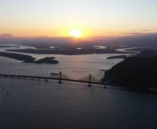 2 mil toneladas de aço, sapo raro e muito gelo na obra: as curiosidades da Ponte de Guaratuba