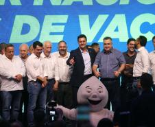 O governador Carlos Massa Ratinho Junior anunciou nesta quinta-feira (13) a liberação de R$ 1,2 bilhão para a saúde pública do Estado, durante o evento Saúde em Movimento, em Foz do Iguaçu, na região Oeste.