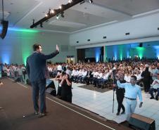 O governador Carlos Massa Ratinho Junior anunciou nesta quinta-feira (13) a liberação de R$ 1,2 bilhão para a saúde pública do Estado, durante o evento Saúde em Movimento, em Foz do Iguaçu, na região Oeste.