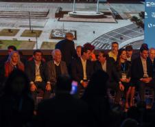 Governador destaca parceria com municípios na posse da nova diretoria da AMP Foto: Geraldo Bubniak/AEN