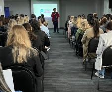 Sesa capacita profissionais para ampliar o cuidado com a infância no Paraná Foto: SESA-PR Sesa capacita profissionais para ampliar o cuidado com a infância no Paraná Foto: SESA-PR Sesa capacita profissionais para ampliar o cuidado com a infância no Paraná Foto: SESA-PR Sesa capacita profissionais para ampliar o cuidado com a infância no Paraná Foto: SESA-PR Sesa capacita profissionais para ampliar o cuidado com a infância no Paraná Foto: SESA-PR Sesa capacita profissionais para ampliar o cuidado com a infân