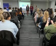 Sesa capacita profissionais para ampliar o cuidado com a infância no Paraná Foto: SESA-PR Sesa capacita profissionais para ampliar o cuidado com a infância no Paraná Foto: SESA-PR Sesa capacita profissionais para ampliar o cuidado com a infância no Paraná Foto: SESA-PR Sesa capacita profissionais para ampliar o cuidado com a infância no Paraná Foto: SESA-PR Sesa capacita profissionais para ampliar o cuidado com a infância no Paraná Foto: SESA-PR Sesa capacita profissionais para ampliar o cuidado com a infân