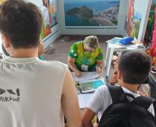 Número de carteiras assinadas em atividades turísticas cresce 6% em fevereiro no Paraná