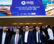 Leilões na B3: Paraná é primeiro Estado do Brasil a ter porto com área 100% regularizada