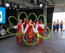 Atrações do frio: arraiás, festas da tainha e do feijão e tradições regionais movimentam o turismo