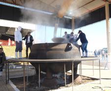 Atrações do frio: arraiás, festas da tainha e do feijão e tradições regionais movimentam o turismo