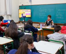 Governo apresenta projeto de lei para reajustar salário dos professores em até 11,31%