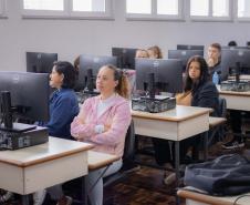 Formação continuada: Paraná é o 1º estado a regulamentar cursos microcredenciais no Brasil