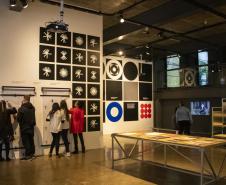Claudia Raia, exposição latina no MIS e literatura paranaense estão na agenda cultural