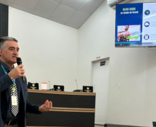 Durante palestra inaugural do evento, Jean Rafael Puchetti apresentou os avanços do Governo do Estado na desburocratização do processo de abertura de novas empresas. (Foto: Casa Civil)