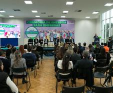 Selo Solidário: Governo do Paraná certifica empresas com práticas sociais e sustentáveis