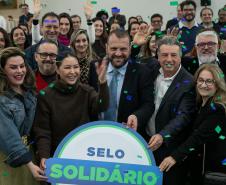 Selo Solidário: Governo do Paraná certifica empresas com práticas sociais e sustentáveis