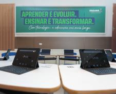 O governador em exercício Darci Piana participa nesta terça-feira (1), da entrega de 25.040 tablets para escolas da rede estadual