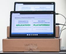O governador em exercício Darci Piana participa nesta terça-feira (1), da entrega de 25.040 tablets para escolas da rede estadual
