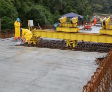 Obras da Ponte de Guaratuba chegam a 65% com destaque para avanço do trecho estaiado