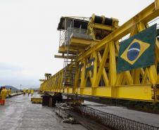 Obras da Ponte de Guaratuba chegam a 65% com destaque para avanço do trecho estaiado