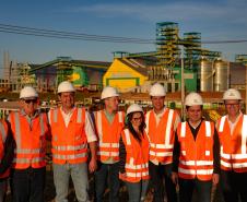 Ratinho Junior visita cooperativa que está investindo R$ 700 milhões em Pato Branco