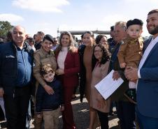São José dos Pinhais, 11 de agosto de 2025 - A primeira dama do Paraná, Luciana Saito Massa, participa da formatura de Sargentos na Academia do Guatupê.