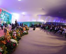 Ratinho Junior compartilha projetos de sucesso da educação no Conexidades