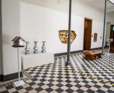 Exposição de Calderari, shows de humor e oficinas nos museus agitam a agenda cultural