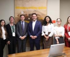 Ratinho Junior assina cooperação com a ONU-Habitat para estruturar o Paraná Hub