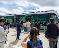 Bonde Urbano Digital trazido pelo Paraná desperta interesse no Brasil e de outros países