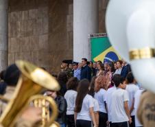 Cerimônia no Palácio Iguaçu celebra a independência e o início da Semana da Pátria